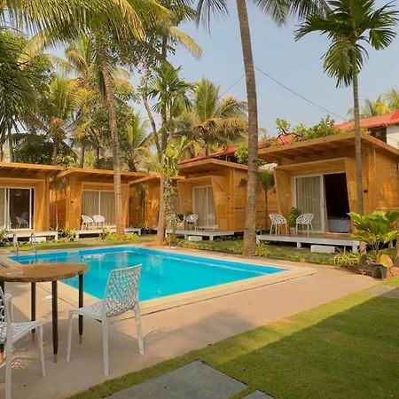 The Nine Beach Resort Patnem Beach Exterior photo